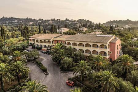 Art Hotel Debono, Resort/Hotelanlage