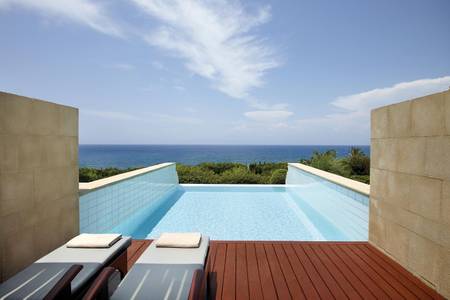 Elite Suites by Rhodes Bay, Private Pool