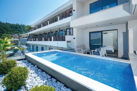 Aloe Elegant Suites, Private Pool