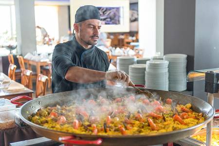 Vila Baleira Porto Santo, Gourmet