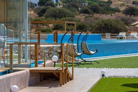 Sun and Moon Villas & Suites, Pool/Poolbereich