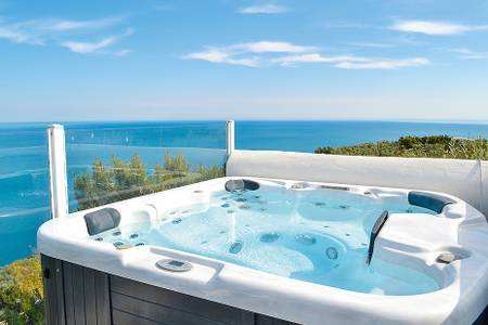 La Locanda del Carrubo, Jacuzzi mit Meerblick