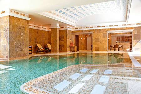 Grande Real Villa Italia Hotel & Spa, Hallenbad