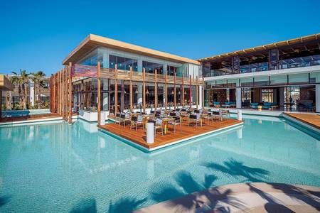 Stella Island Luxury Resort & Spa, Restaurant/Gastronomie